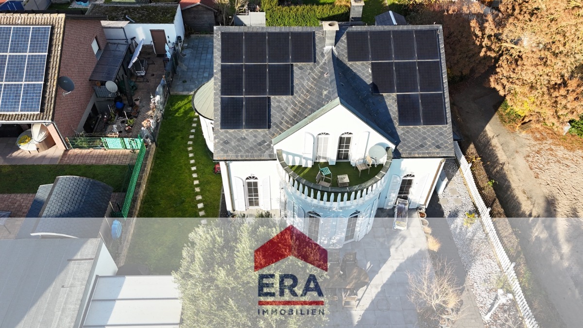 Hausansicht - Drohnenaufnahme