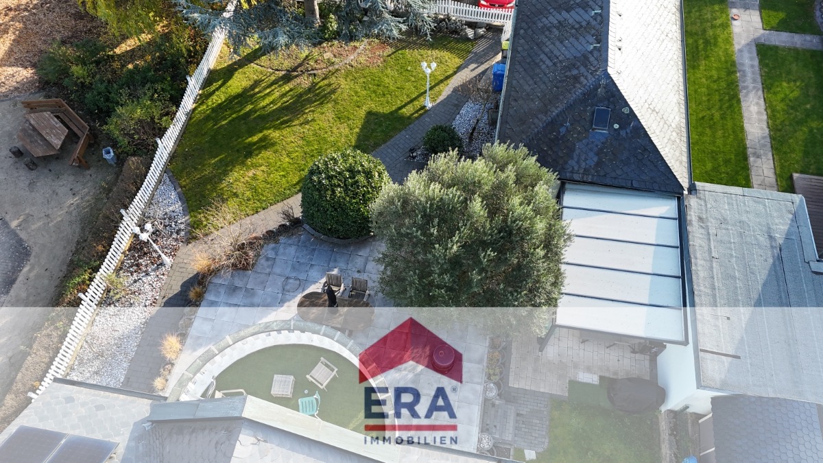 Hausansicht - Drohnenaufnahme