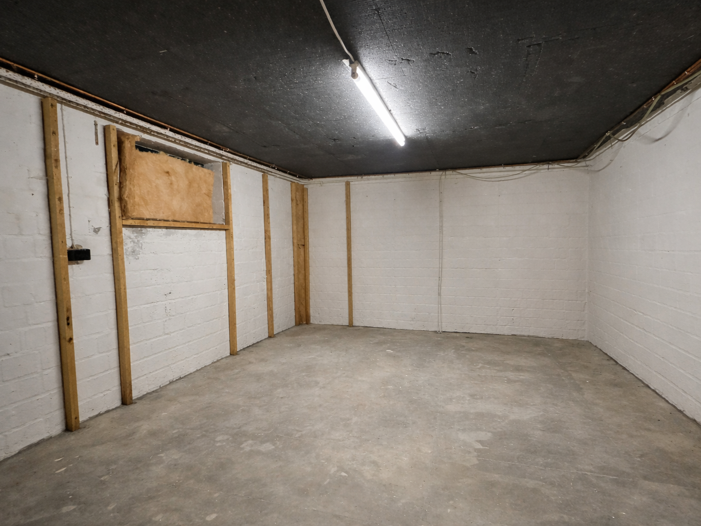 Keller altes Studio